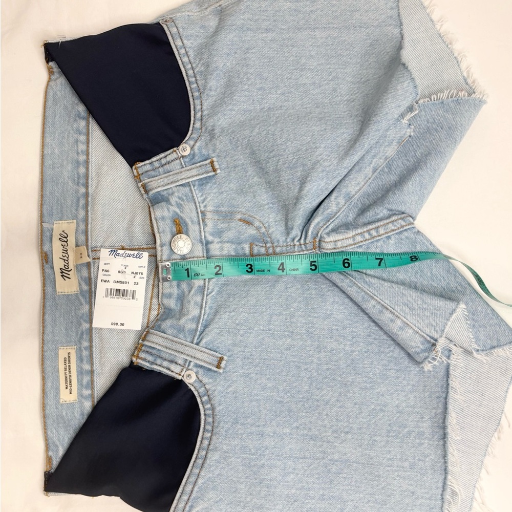 NWT $98 Madewell Women's Maternity Relaxed Mid-length Denim Shorts, Size 23 - Picture 9 of 14
